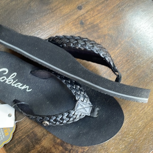Cobian Braided Bounce flip flops - Picture 3 of 6